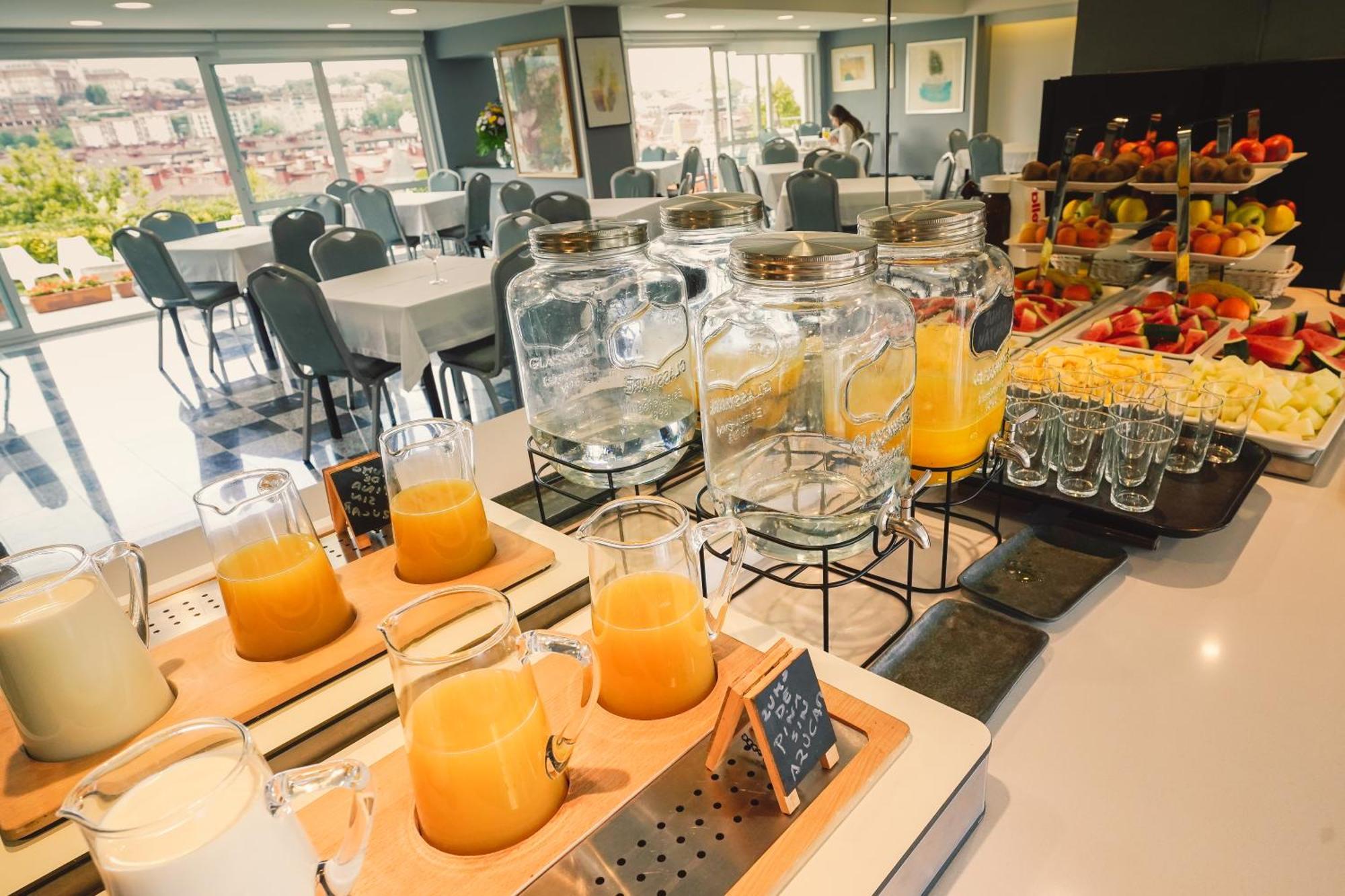 Hotel Avenida San Sebastián Dış mekan fotoğraf