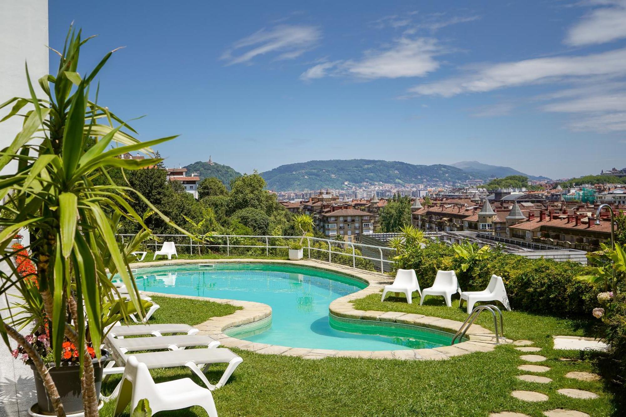 Hotel Avenida San Sebastián Dış mekan fotoğraf